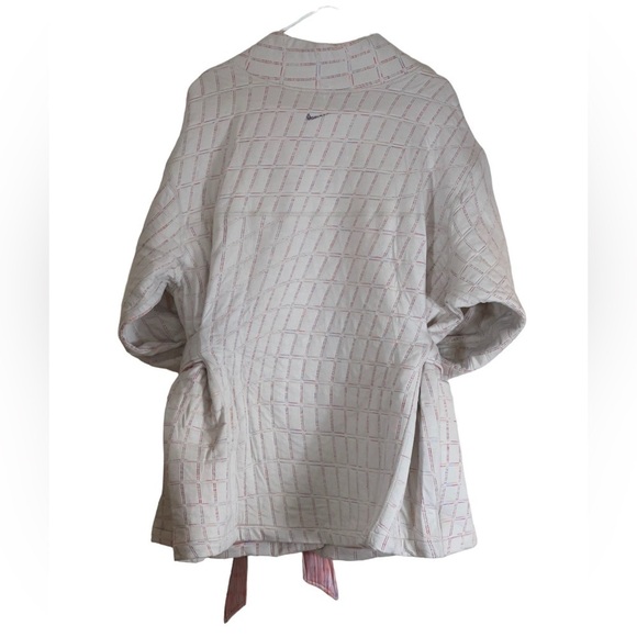 NWT Nike oversized thermal fit reversible yoga jacket. Size 1X - Picture 5 of 14